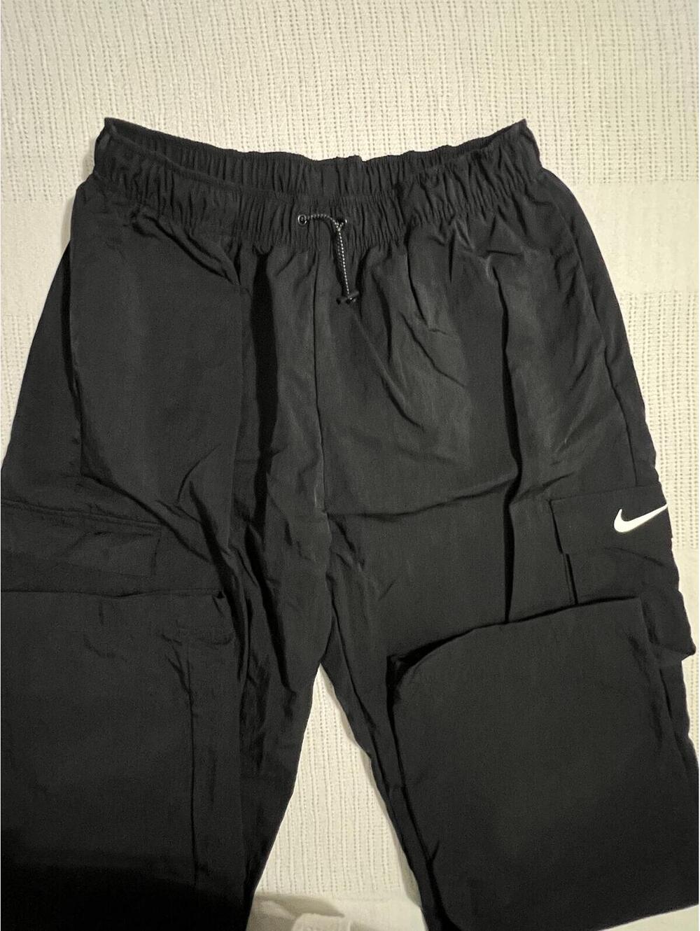 Nike Sportswear Essential Women's High-Rise Woven Cargo Pants Size M